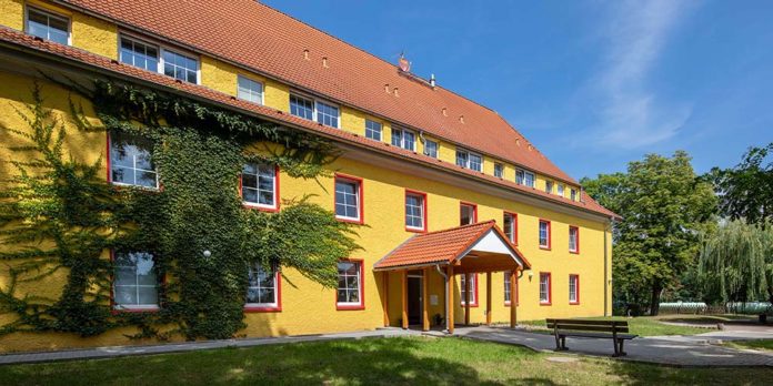 Verifort-Capital-Haus-Sonne-in-Merseburg-T5A2498-HDR-Feature
