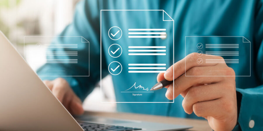 digital-laptop-unterschrift-unterschreiben_iStock-1435861306