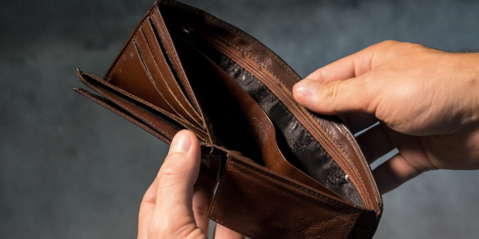 geldbeutel-leer-geld-finanzen