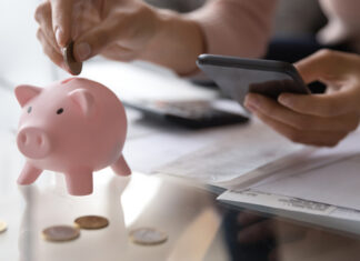 Wer kann sagen, wie viel Geld er oder sie im Alter zur Verfügung hat?