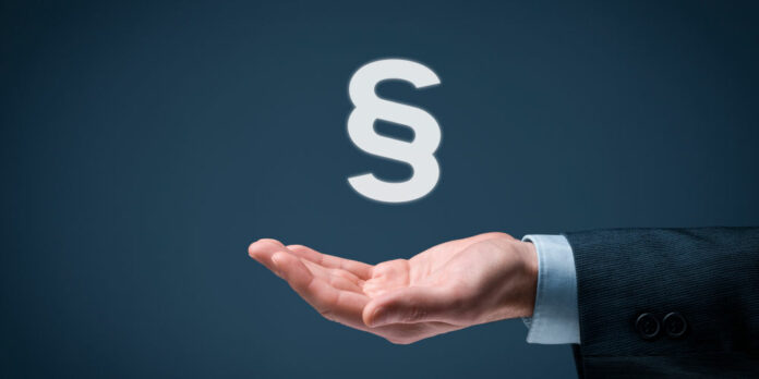 recht-urteil-schutz-paragraph_iStock-535113153