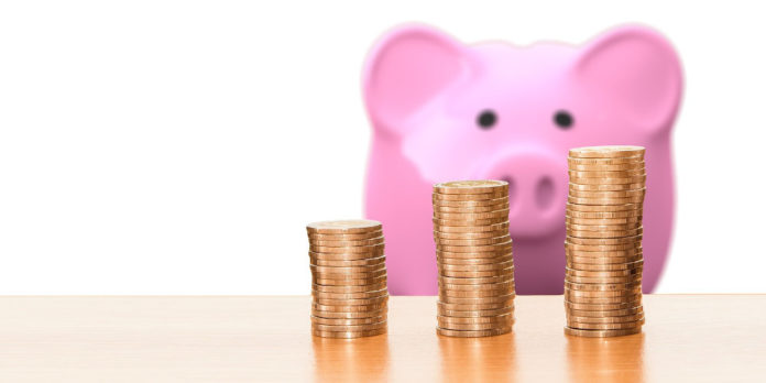 sparen-sparschwein-geld-muenzen