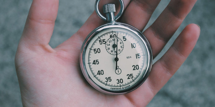 zeit-stoppuhr-uhr-stunden-minuten